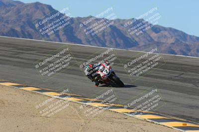 media/Mar-21-2025-CVMA Friday Practice (Fri) [[30cd4fe323]]/2-Racer 1/Session 2 (Bowl)/